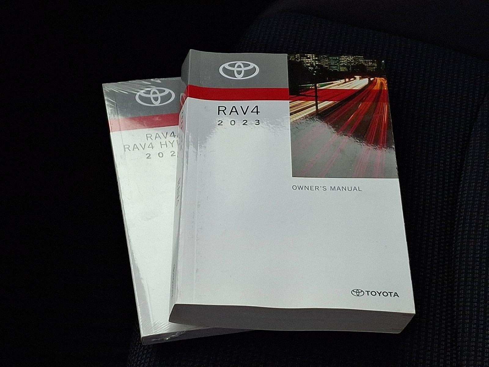 2023 Toyota RAV4 LE AWD (Natl)