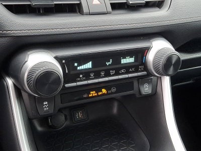 2025 Toyota RAV4 LE AWD (Natl)