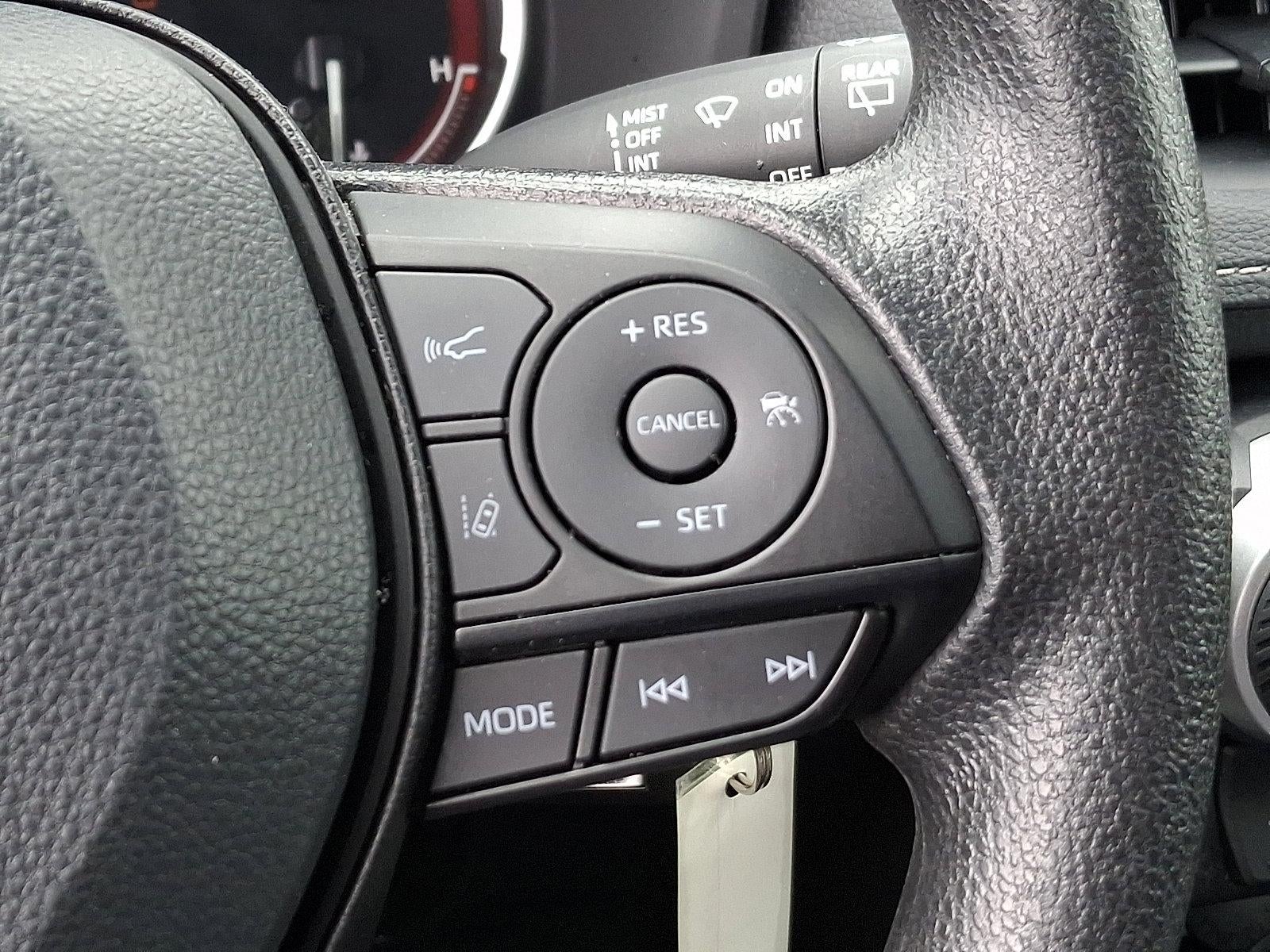 2025 Toyota RAV4 LE AWD (Natl)