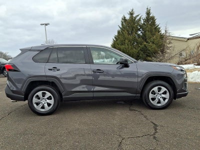 2025 Toyota RAV4 LE AWD (Natl)