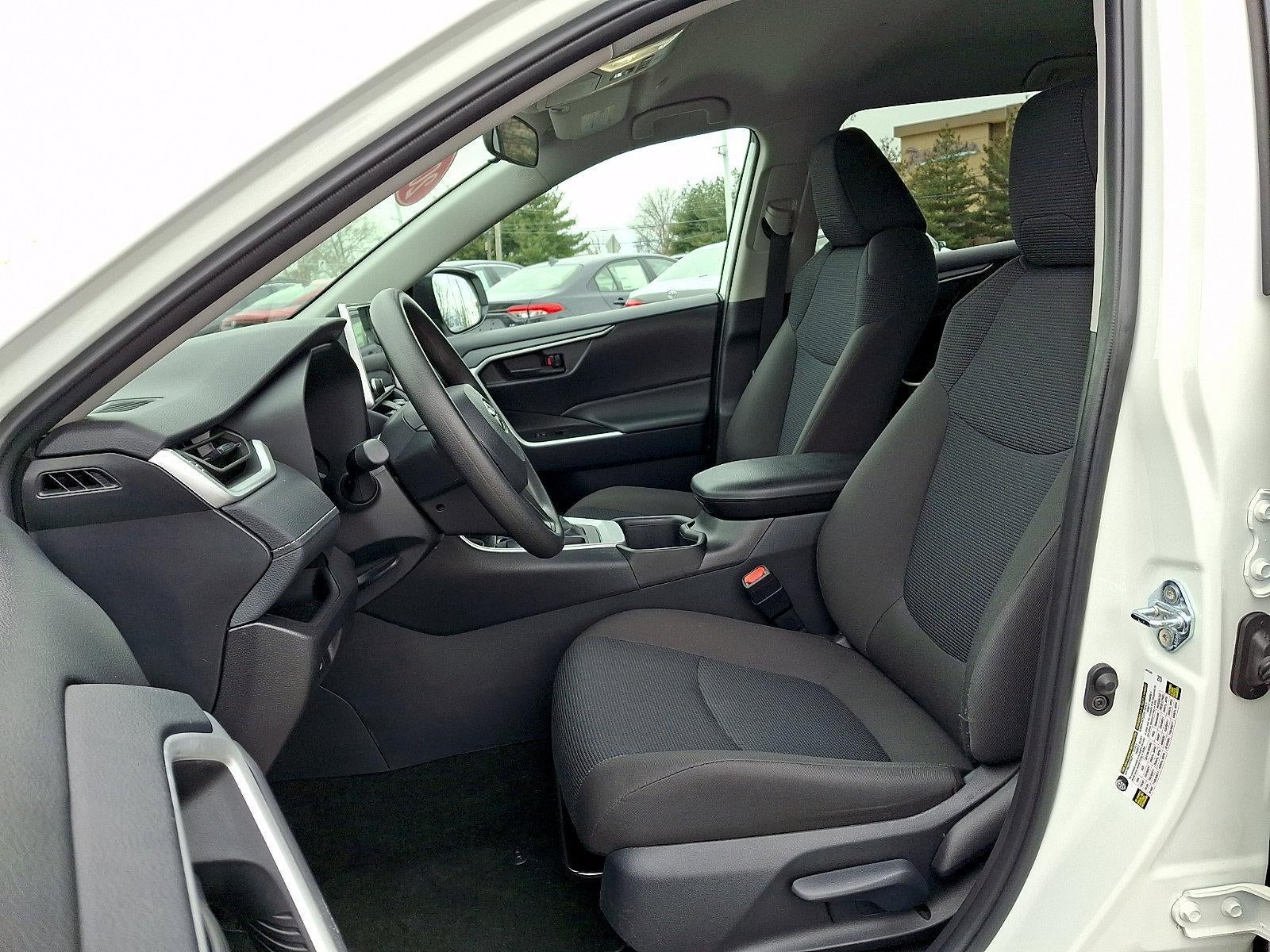 2025 Toyota RAV4 LE AWD (Natl)