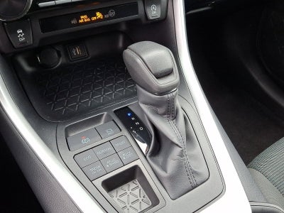 2025 Toyota RAV4 LE AWD (Natl)