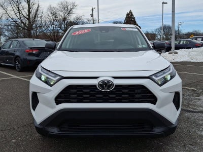 2025 Toyota RAV4 LE AWD (Natl)