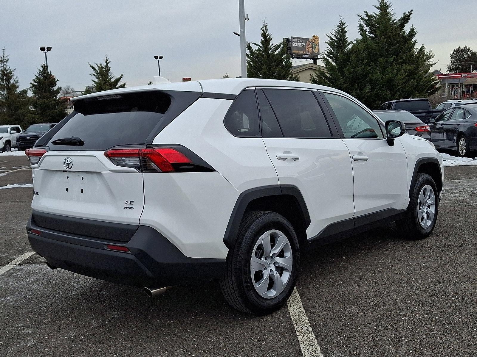 2025 Toyota RAV4 LE AWD (Natl)