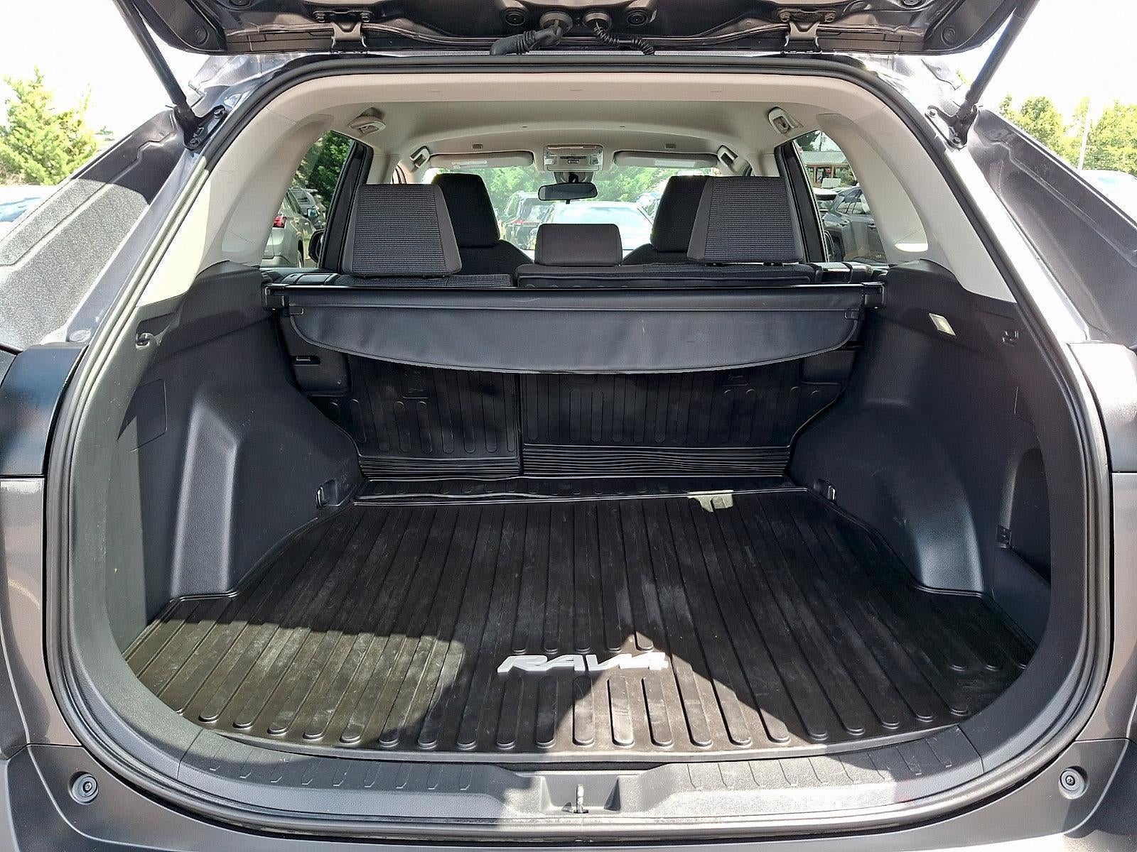 2024 Toyota RAV4 LE AWD (Natl)