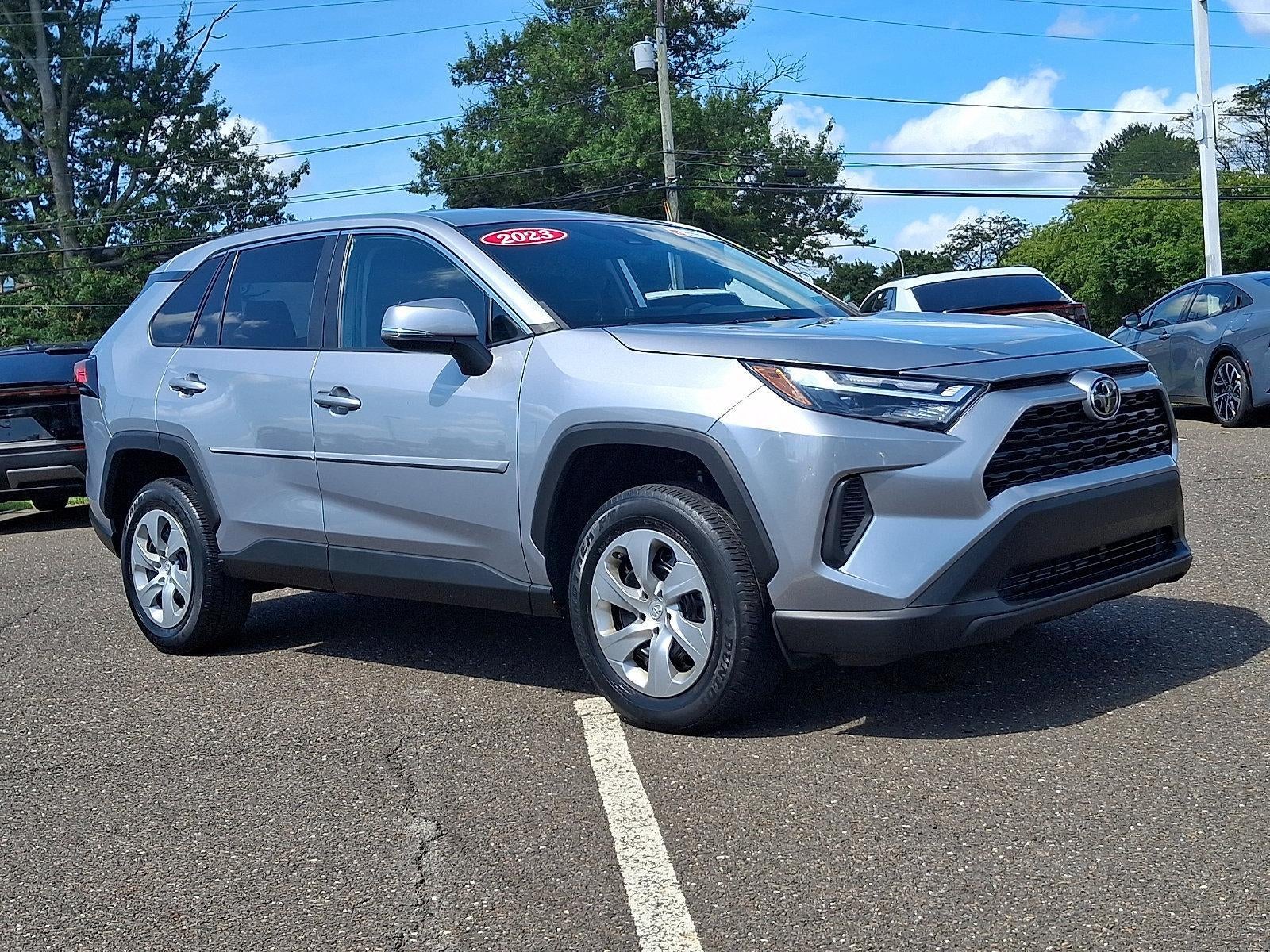 2023 Toyota RAV4 LE AWD (Natl)