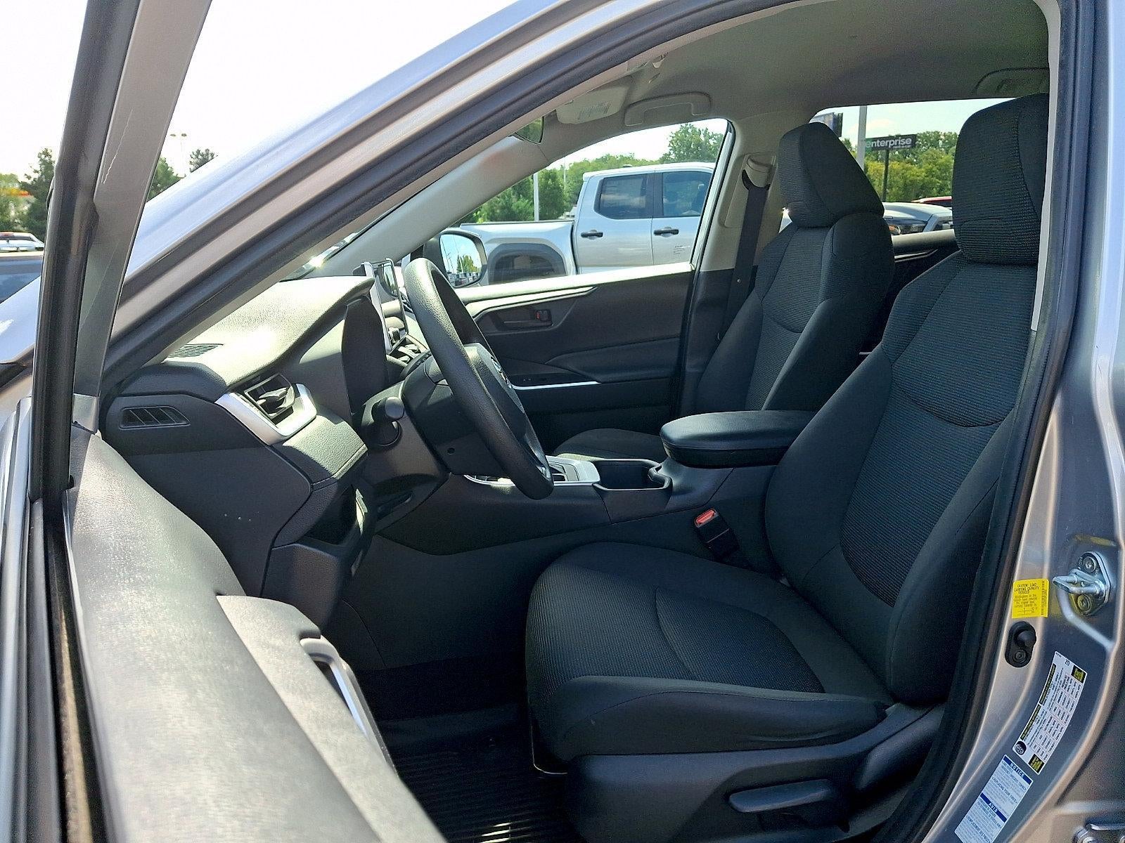2023 Toyota RAV4 LE AWD (Natl)