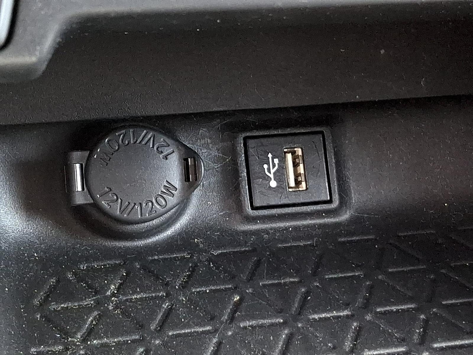 2023 Toyota RAV4 LE AWD (Natl)