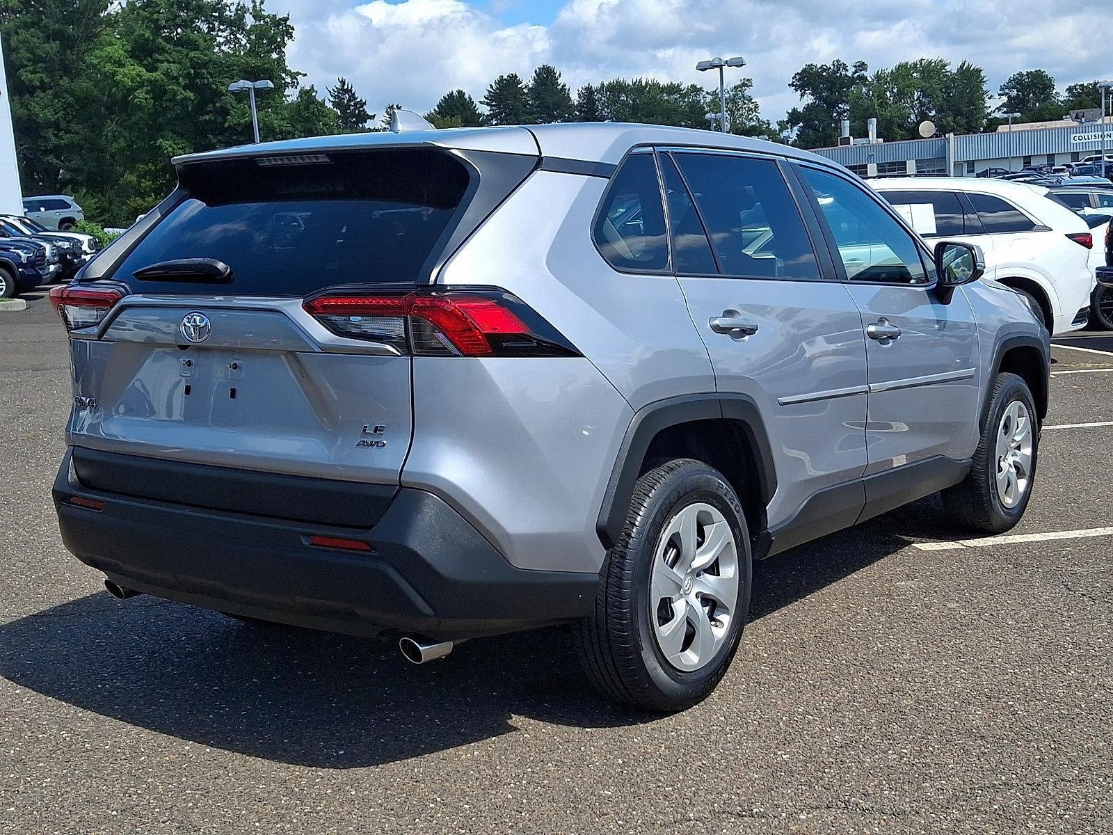 2023 Toyota RAV4 LE AWD (Natl)