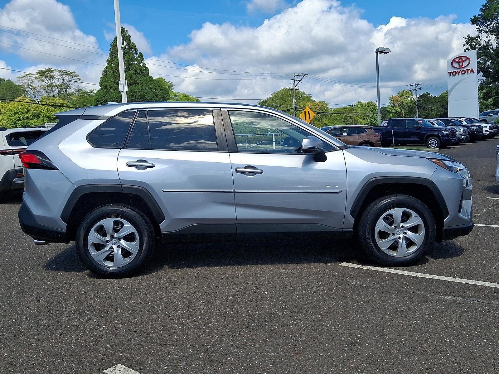 2023 Toyota RAV4 LE AWD (Natl)