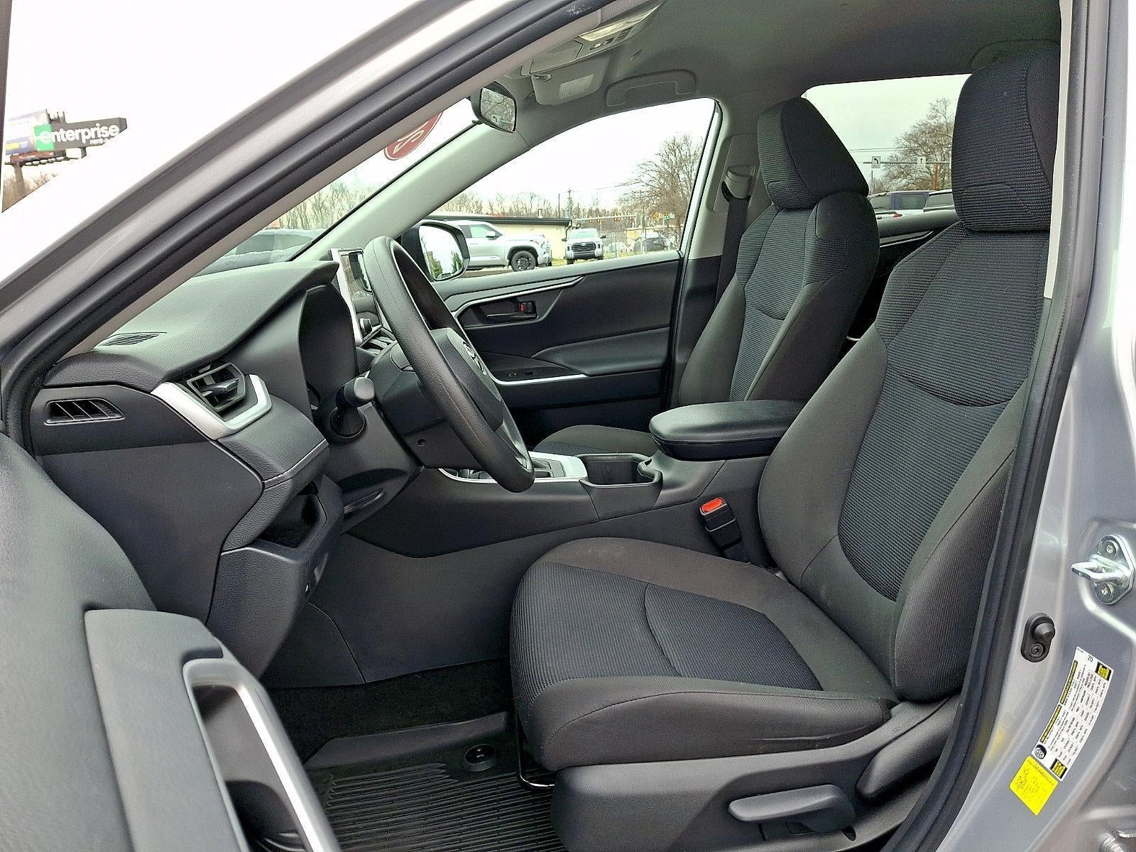 2023 Toyota RAV4 LE AWD (Natl)