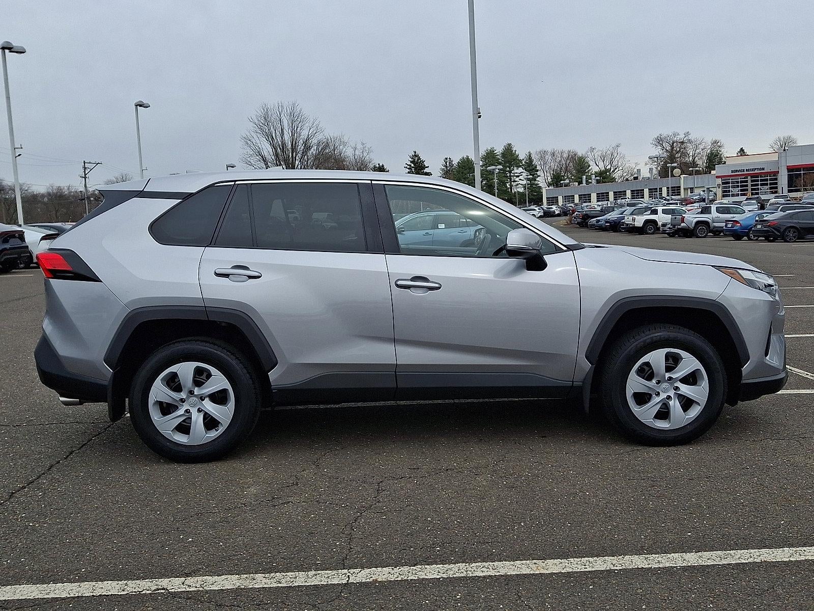 2023 Toyota RAV4 LE AWD (Natl)