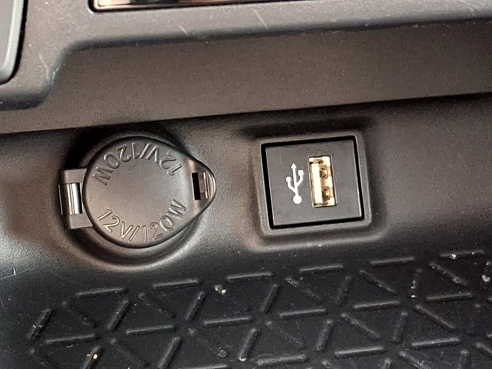 2023 Toyota RAV4 LE AWD (Natl)