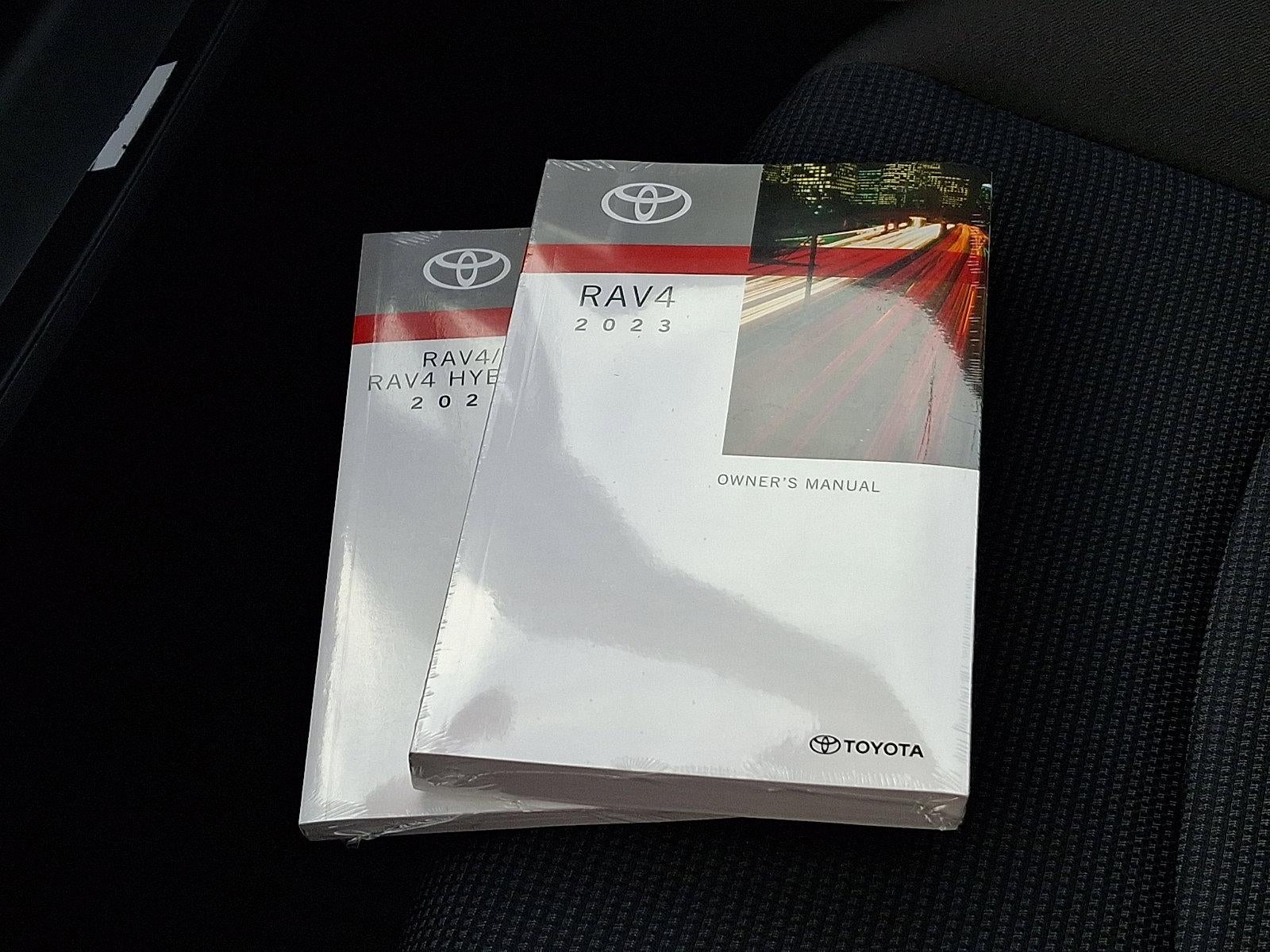 2023 Toyota RAV4 LE AWD (Natl)