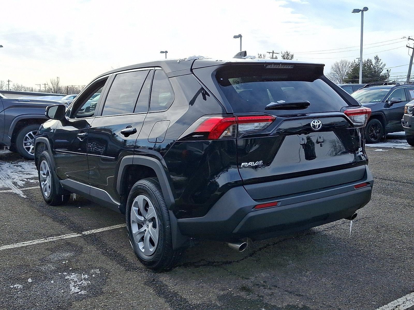 2023 Toyota RAV4 LE AWD (Natl)