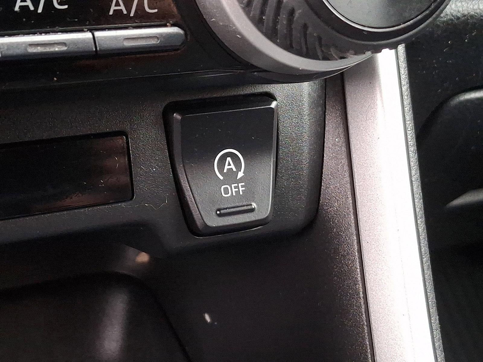 2023 Toyota RAV4 LE AWD (Natl)