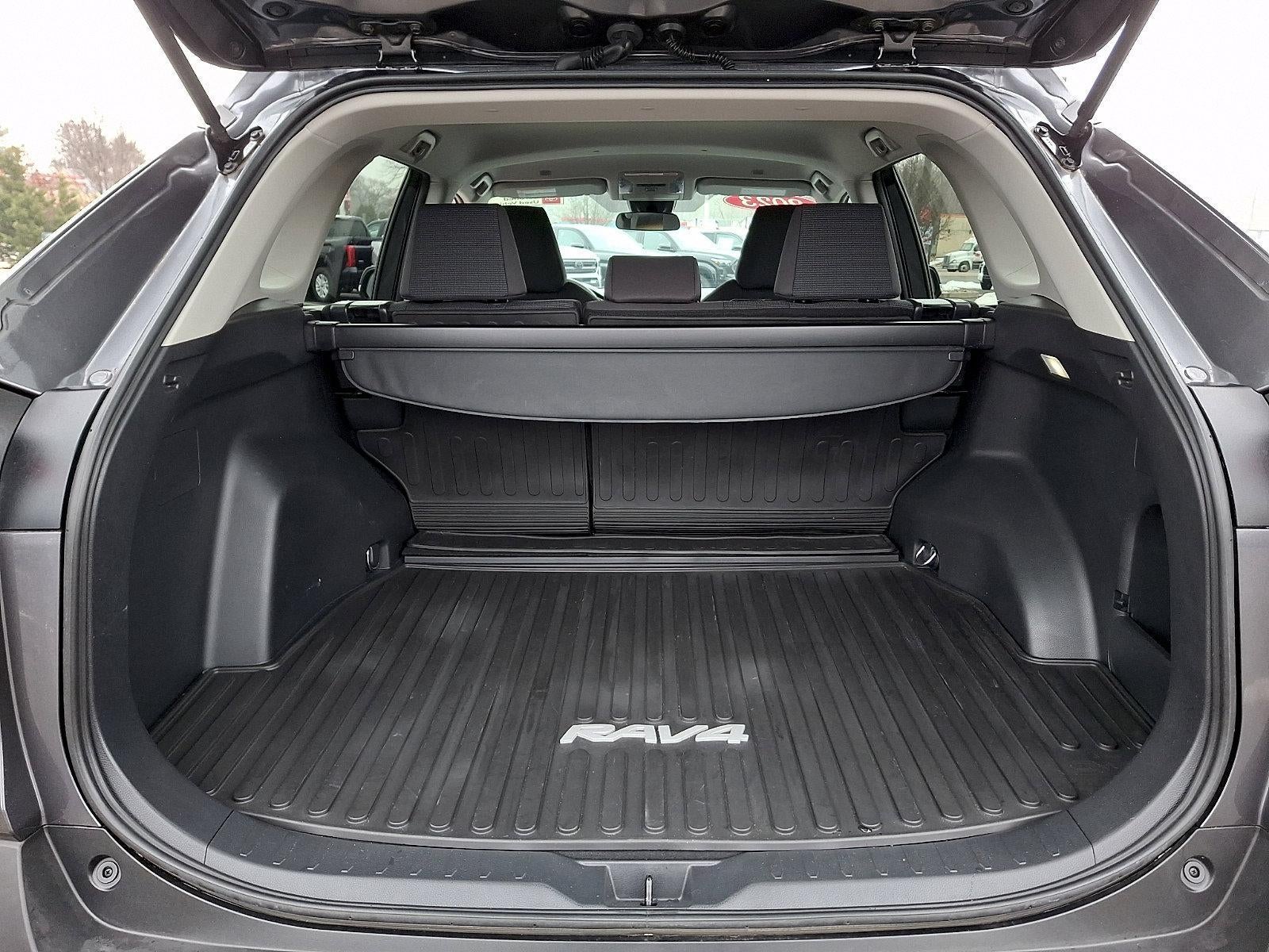 2023 Toyota RAV4 LE AWD (Natl)