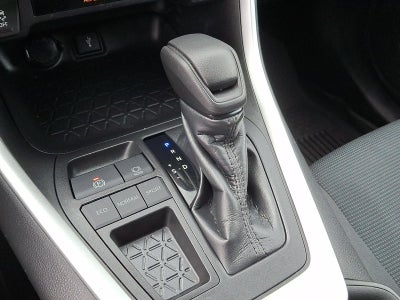 2021 Toyota RAV4 LE FWD (Natl)