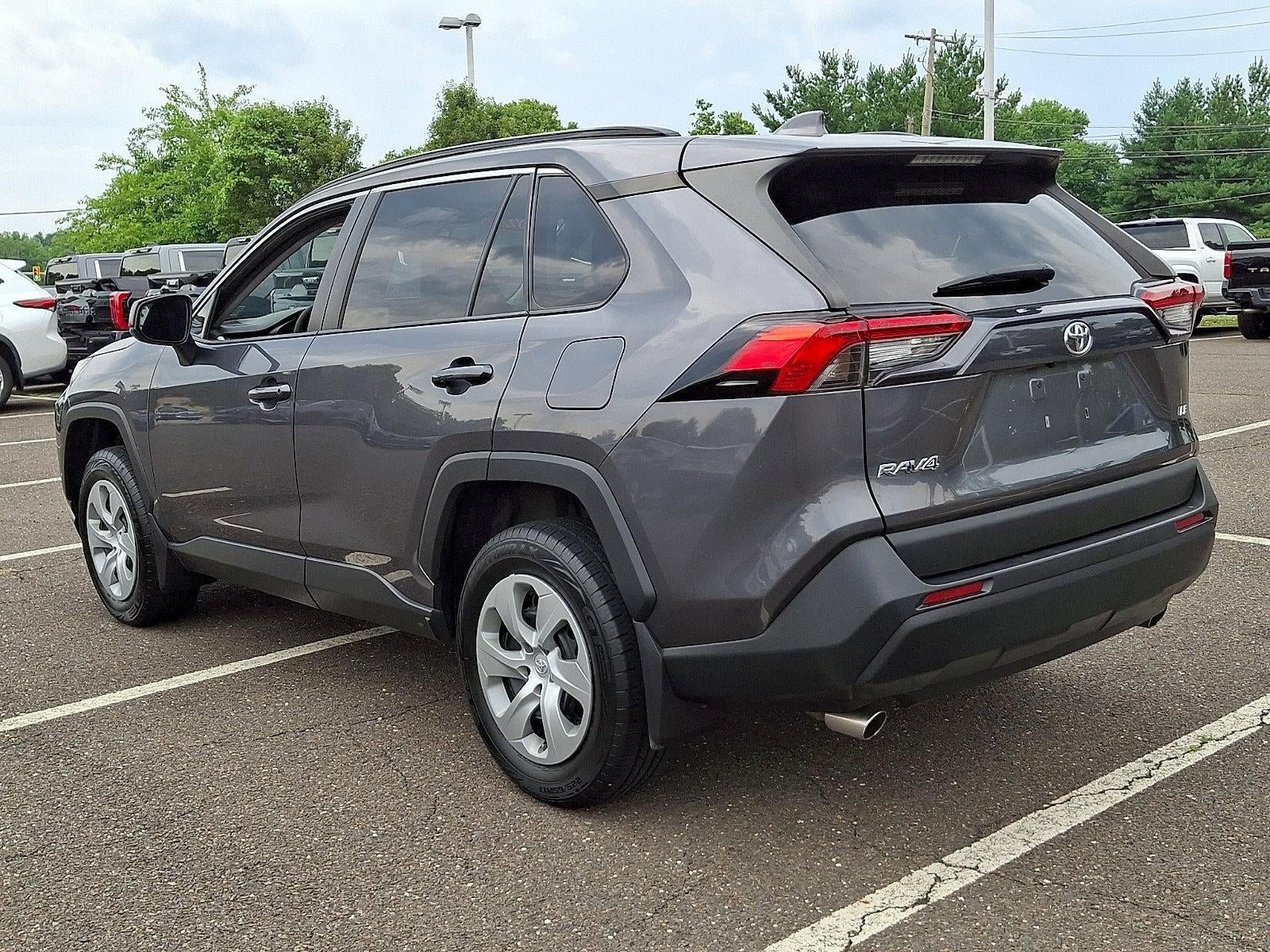 2021 Toyota RAV4 LE FWD (Natl)