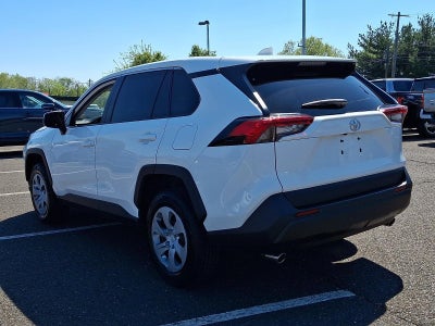 2023 Toyota RAV4 LE FWD (GS)