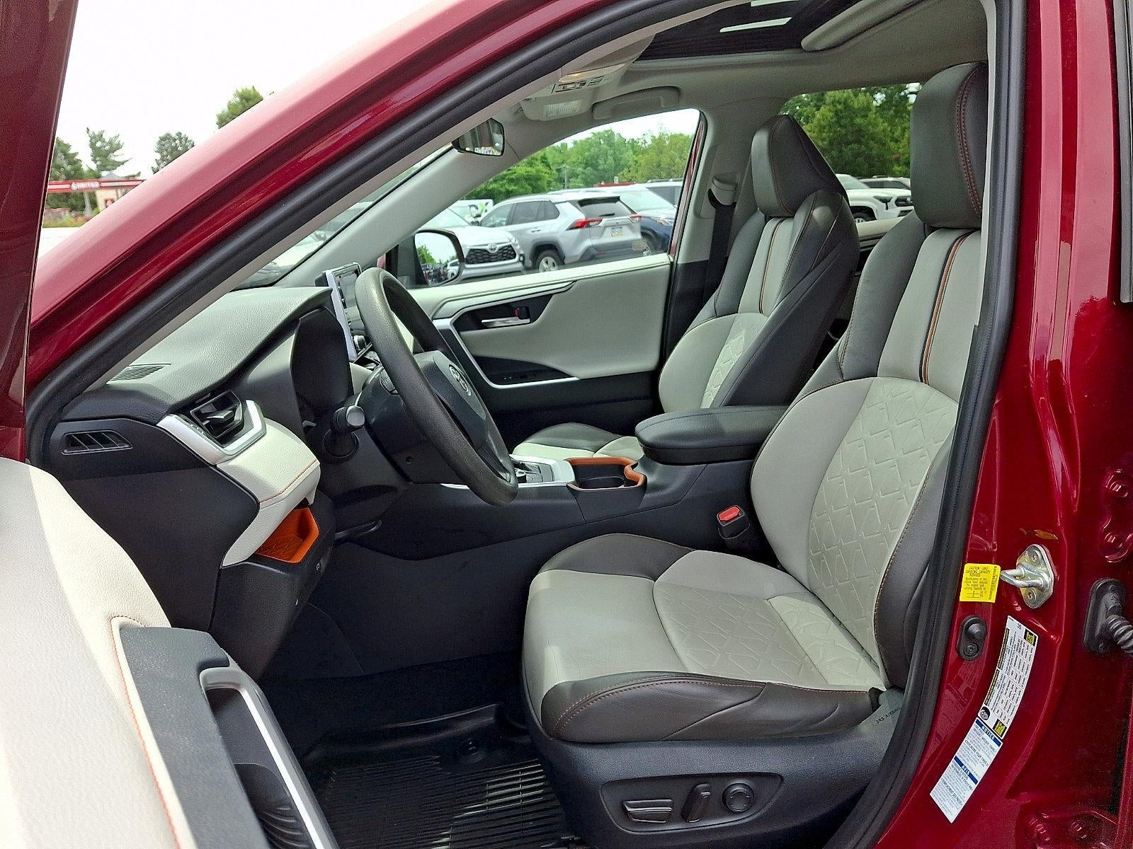 2019 Toyota RAV4 Adventure AWD (Natl)