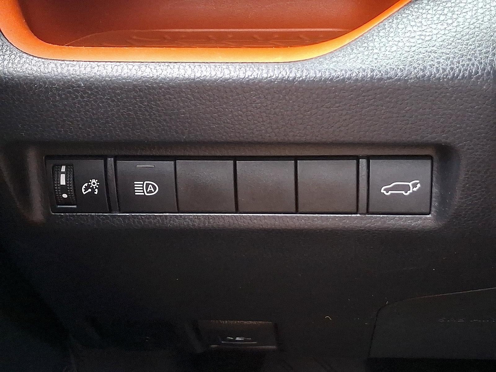 2019 Toyota RAV4 Adventure AWD (Natl)