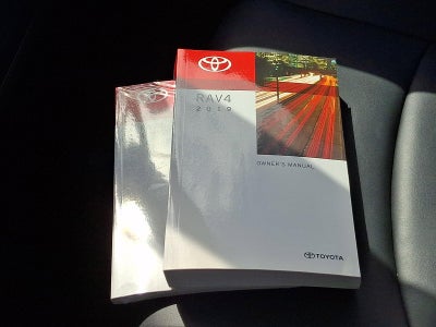 2019 Toyota RAV4 Limited AWD (Natl)