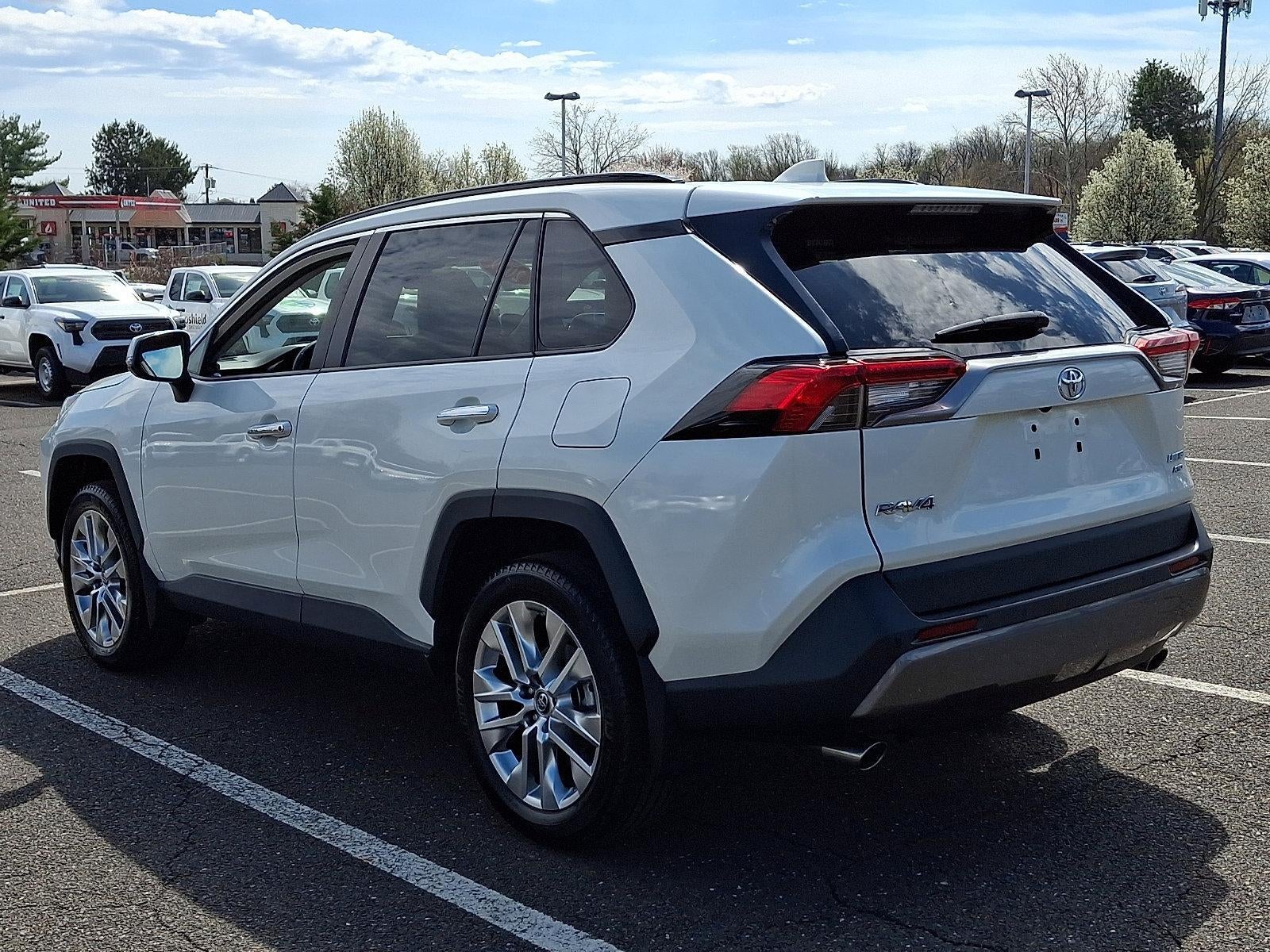 2019 Toyota RAV4 Limited AWD (Natl)