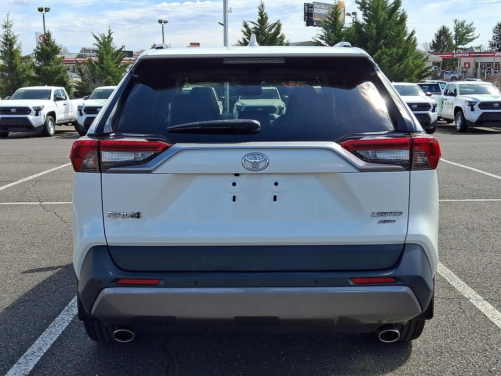 2019 Toyota RAV4 Limited AWD (Natl)