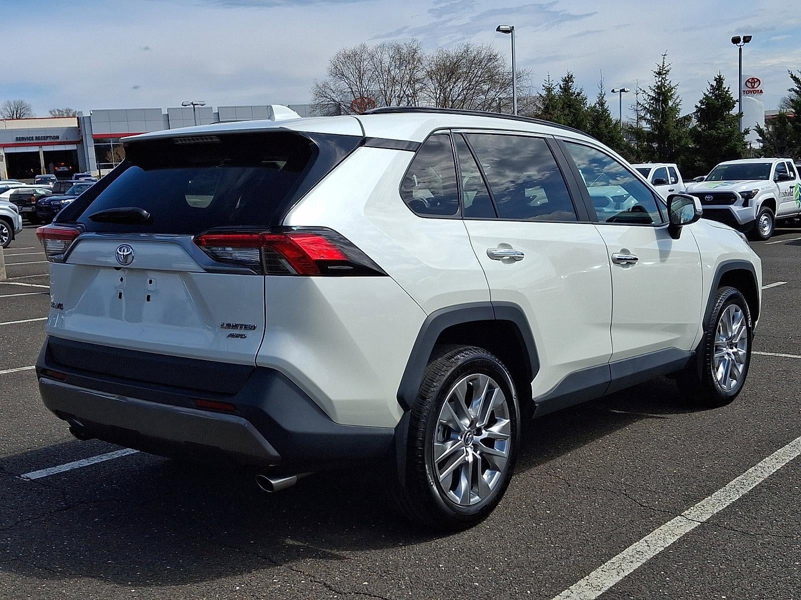 2019 Toyota RAV4 Limited AWD (Natl)