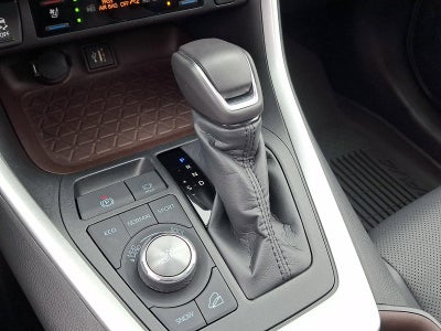 2025 Toyota RAV4 Limited AWD (GS)