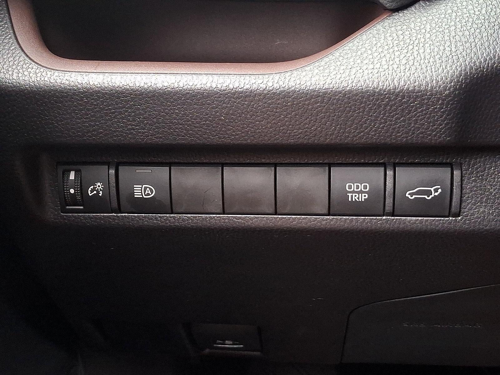 2025 Toyota RAV4 Limited AWD (GS)
