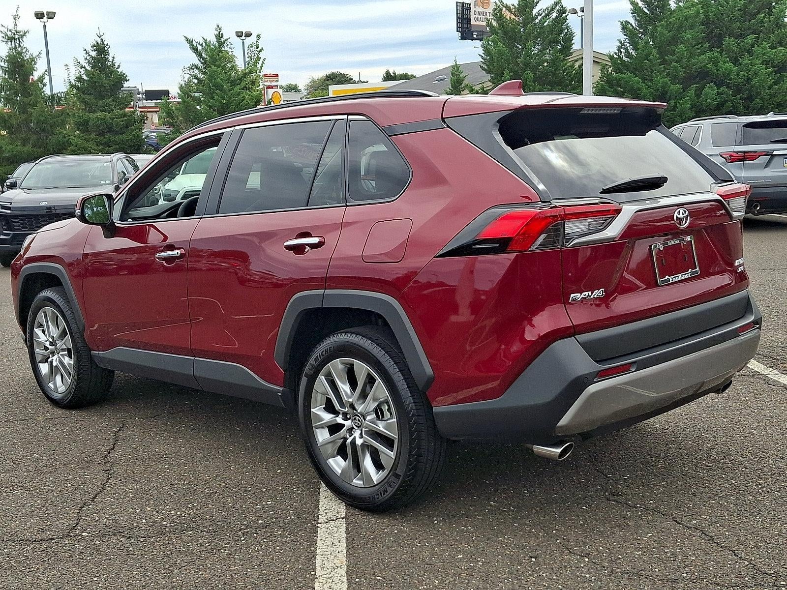 2025 Toyota RAV4 Limited AWD (GS)