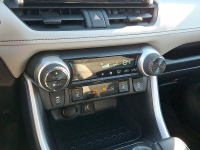 2025 Toyota RAV4 XLE AWD (Natl)