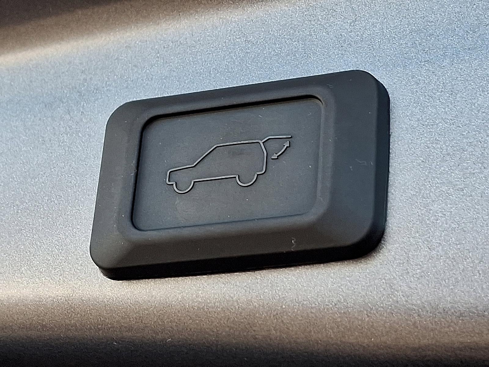 2025 Toyota RAV4 XLE AWD (Natl)