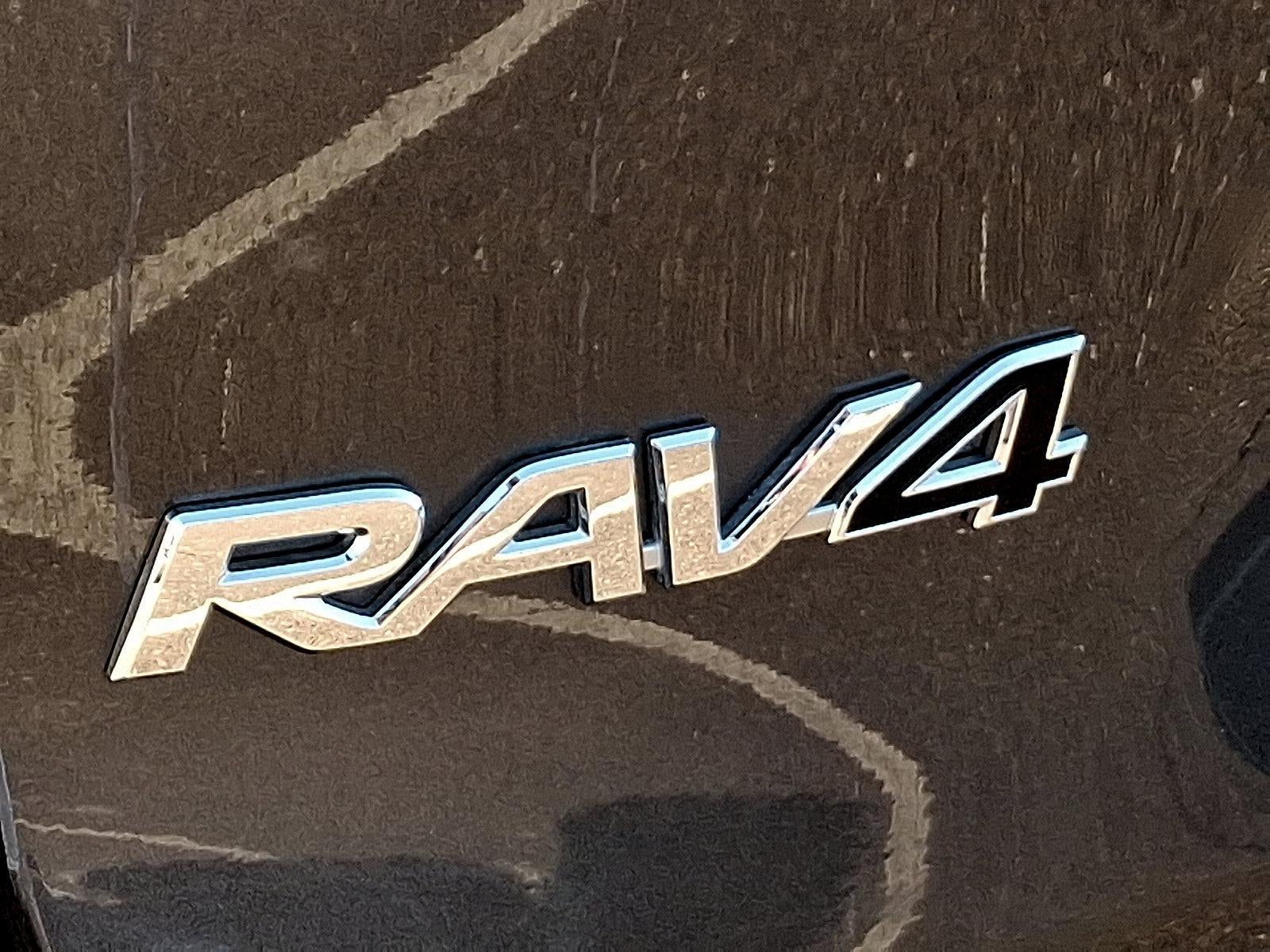 2025 Toyota RAV4 XLE AWD (Natl)