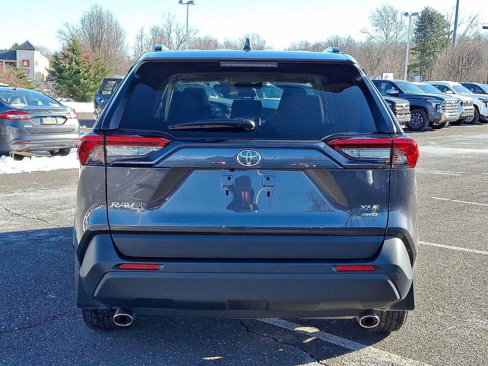 2025 Toyota RAV4 XLE AWD (Natl)