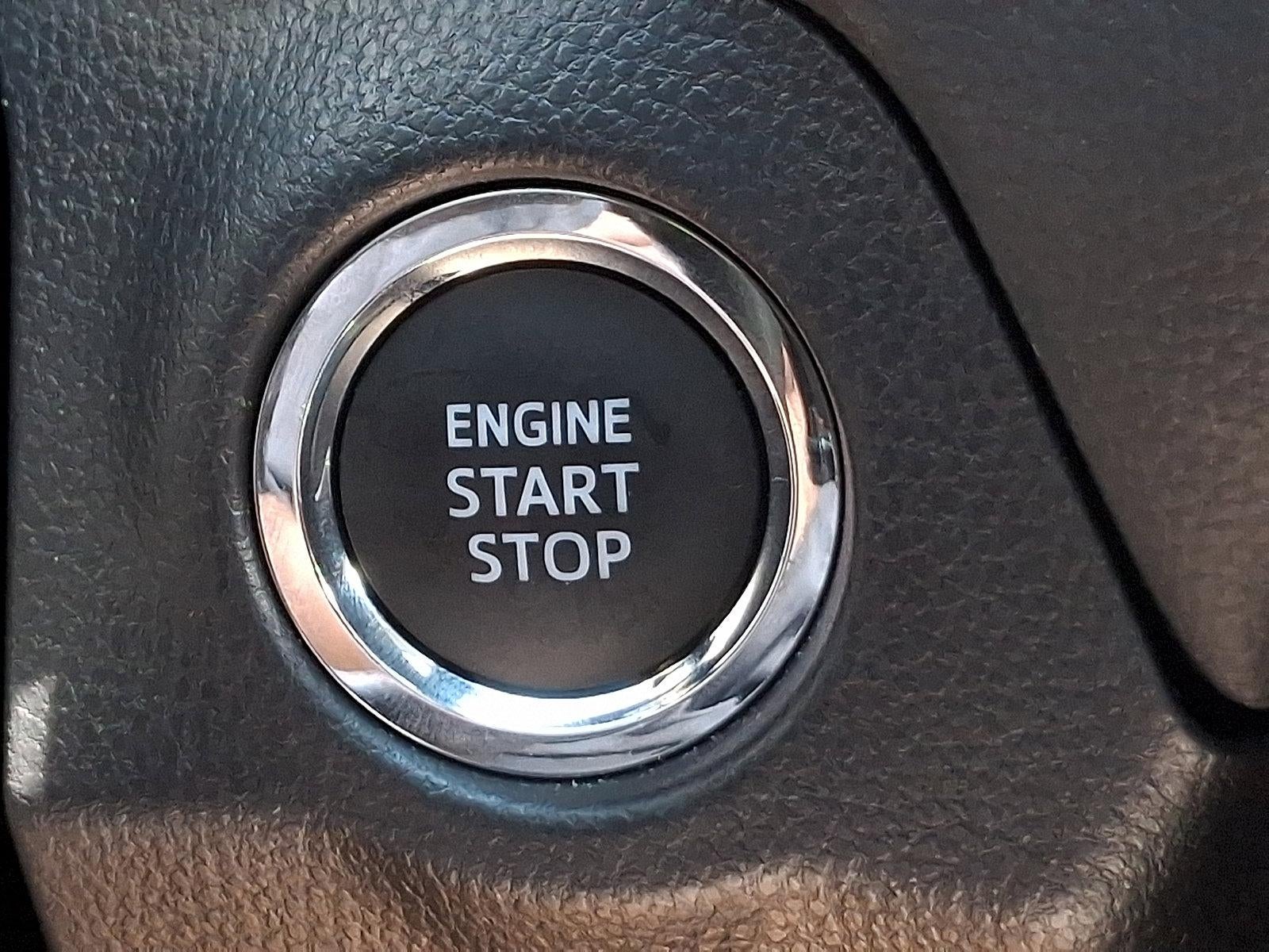 2025 Toyota RAV4 XLE AWD (Natl)