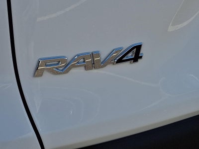 2025 Toyota RAV4 XLE AWD (Natl)