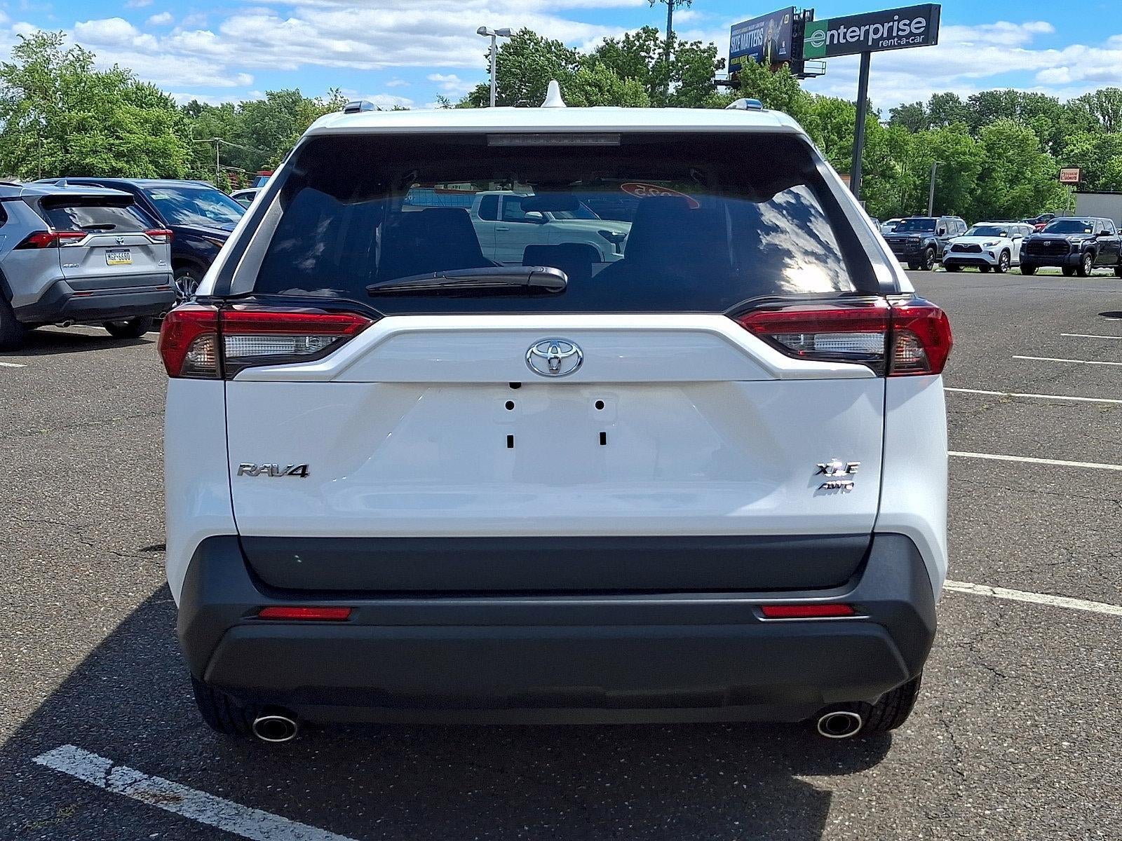 2025 Toyota RAV4 XLE AWD (Natl)