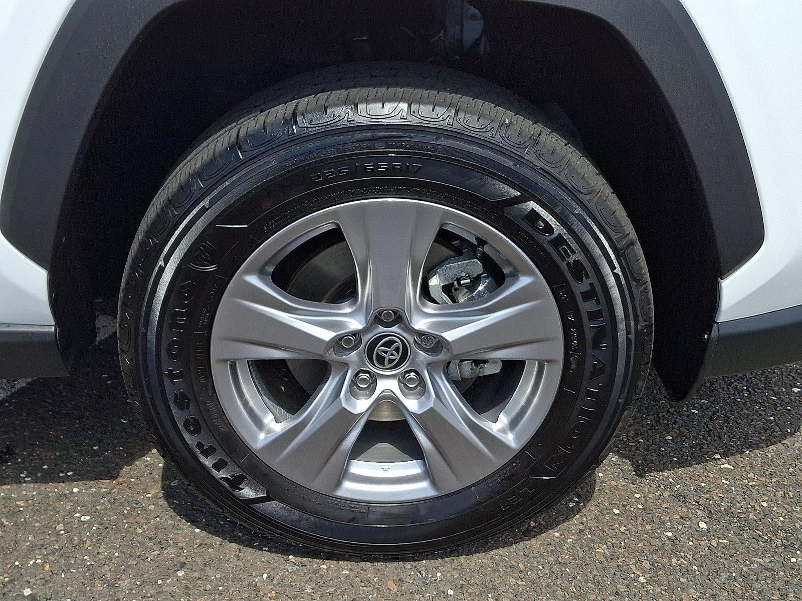 2025 Toyota RAV4 XLE AWD (Natl)