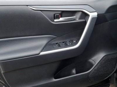 2025 Toyota RAV4 XLE AWD (Natl)