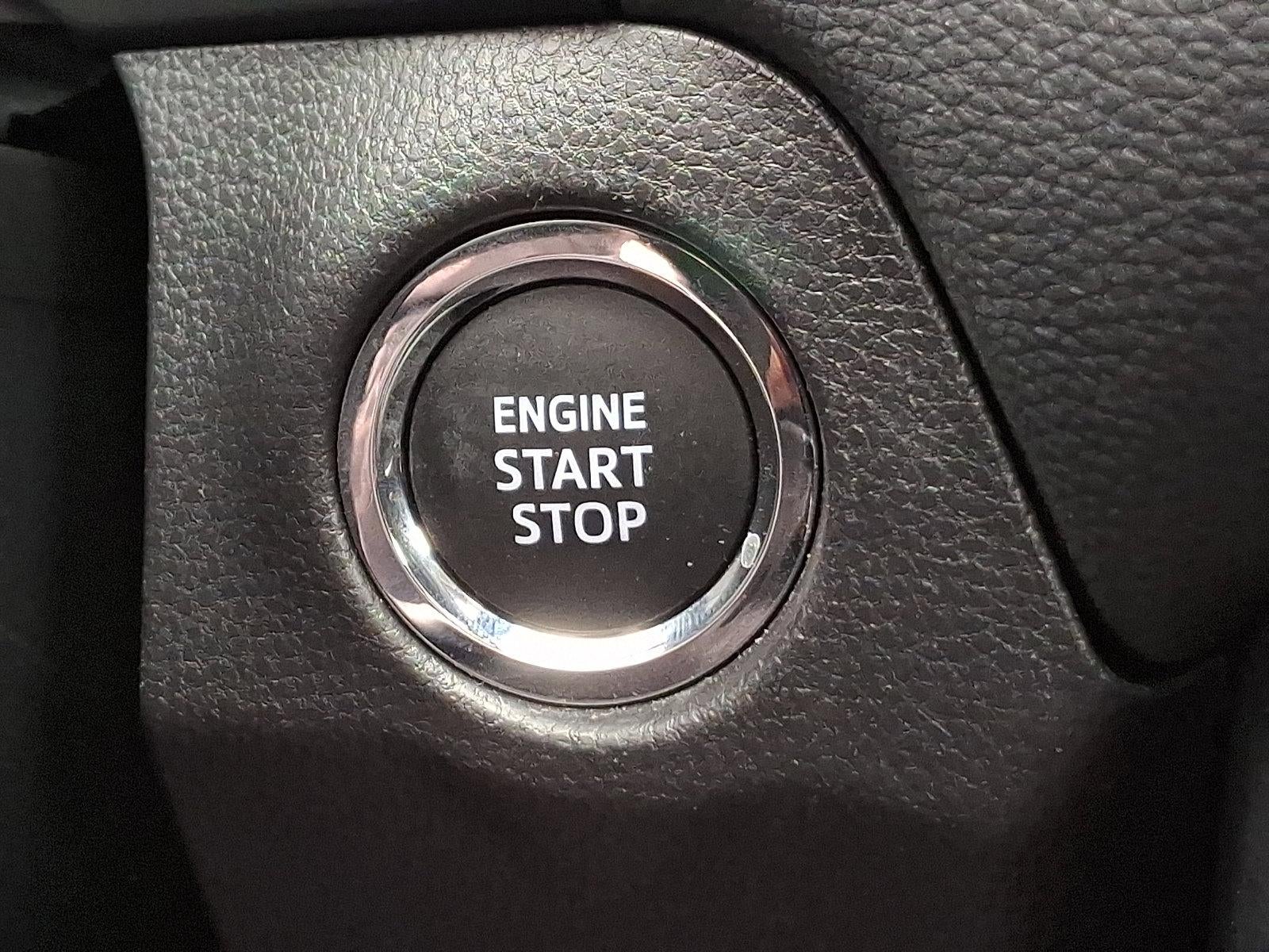 2025 Toyota RAV4 XLE AWD (Natl)