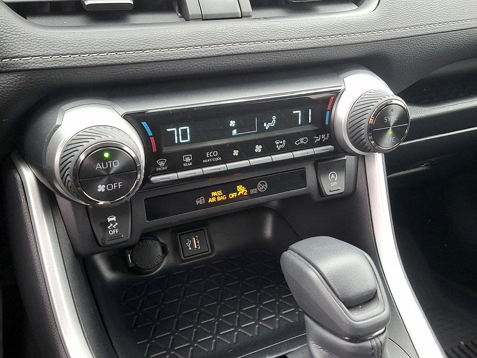 2025 Toyota RAV4 XLE AWD (Natl)