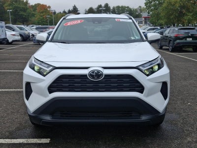 2025 Toyota RAV4 XLE AWD (Natl)