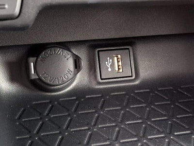 2025 Toyota RAV4 XLE AWD (Natl)