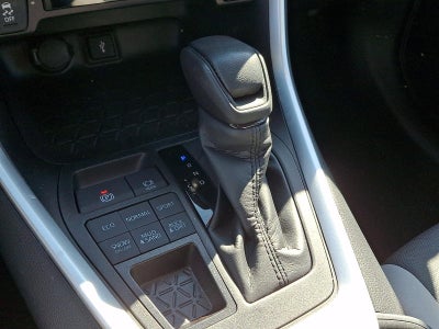 2022 Toyota RAV4 XLE AWD (Natl)