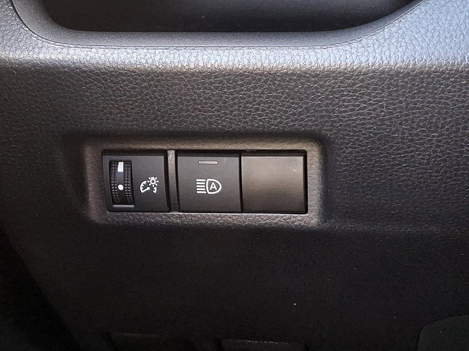 2022 Toyota RAV4 XLE AWD (Natl)