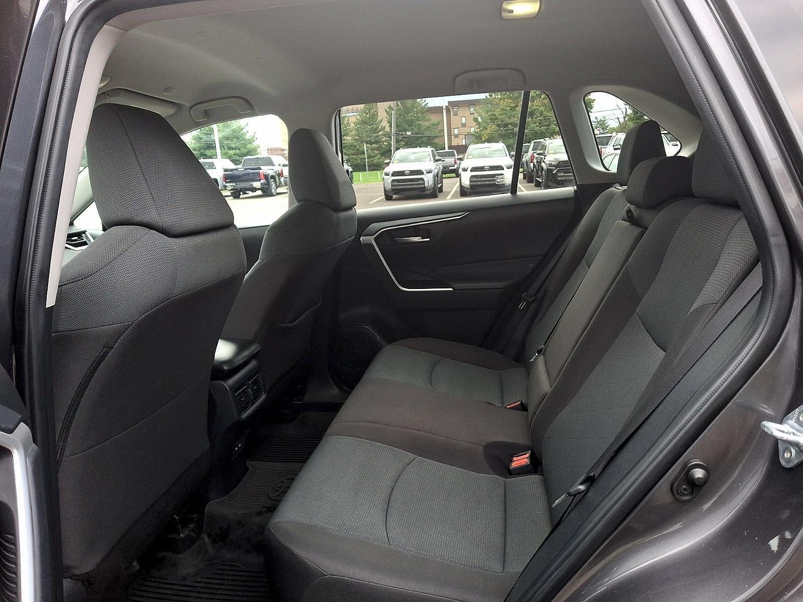 2025 Toyota RAV4 XLE AWD (Natl)