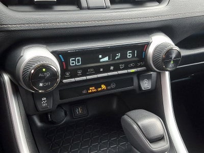 2025 Toyota RAV4 XLE AWD (Natl)
